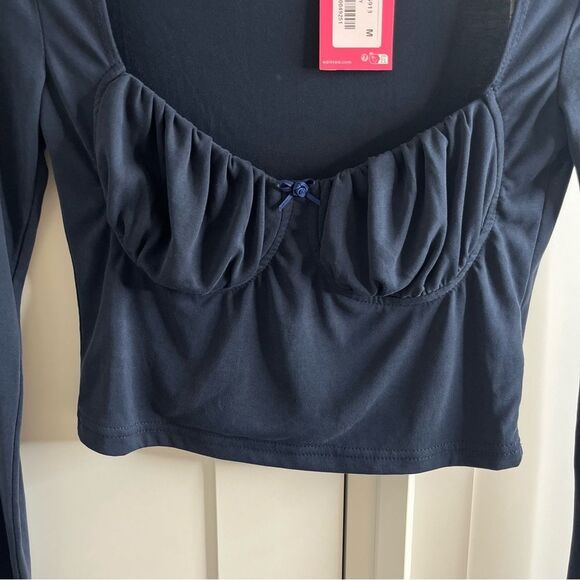 NWT EDIKTED Rain Cupped Long Sleeve Top Navy Medium - Picture 7 of 14